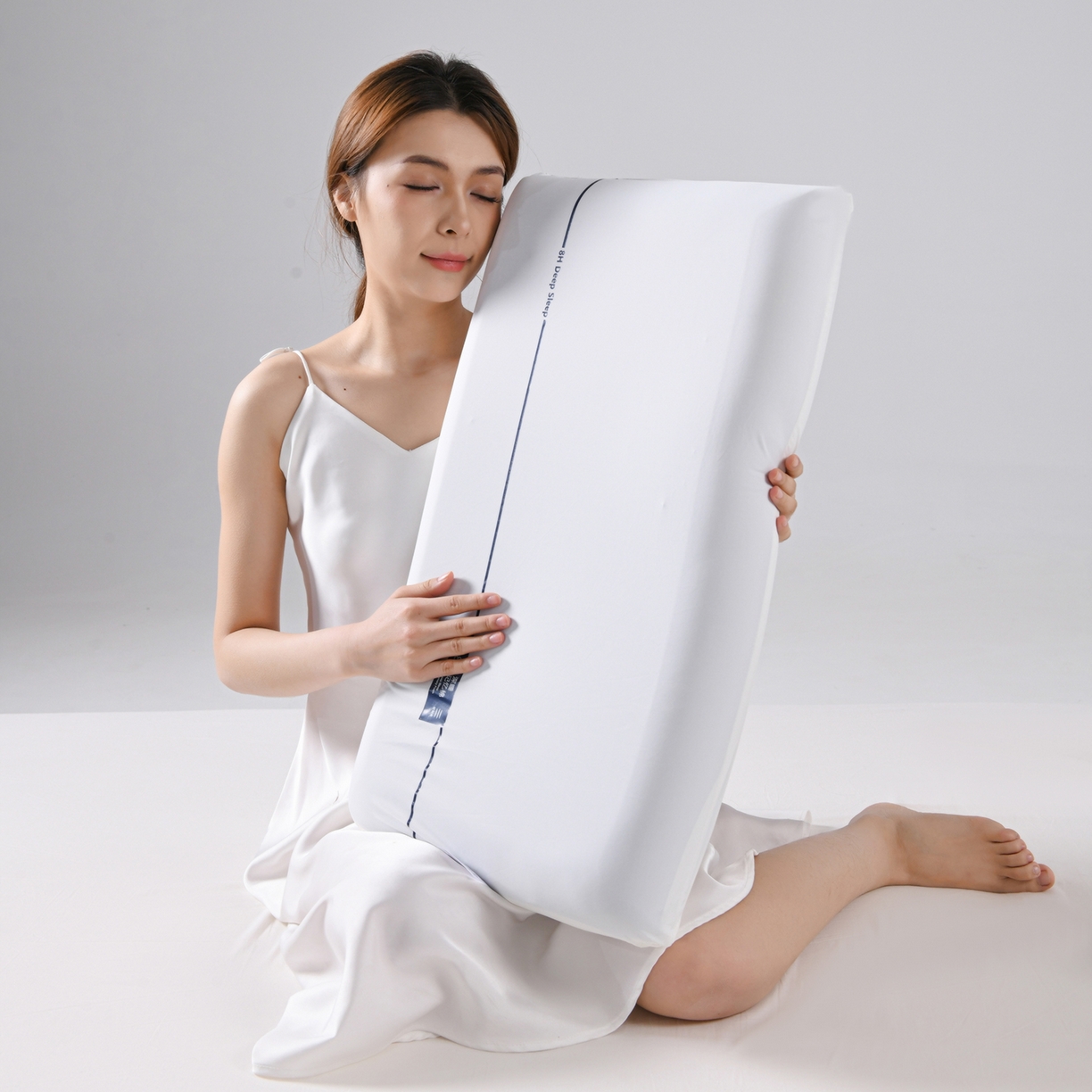 91家纺网 家纺一手货源 找家纺 优芯选 2026新款零压力记忆枕某朵同款酒店记忆棉枕深睡眠云朵双芯蓝白Pro零压记忆棉枕 云朵护颈pro第二代记忆枕