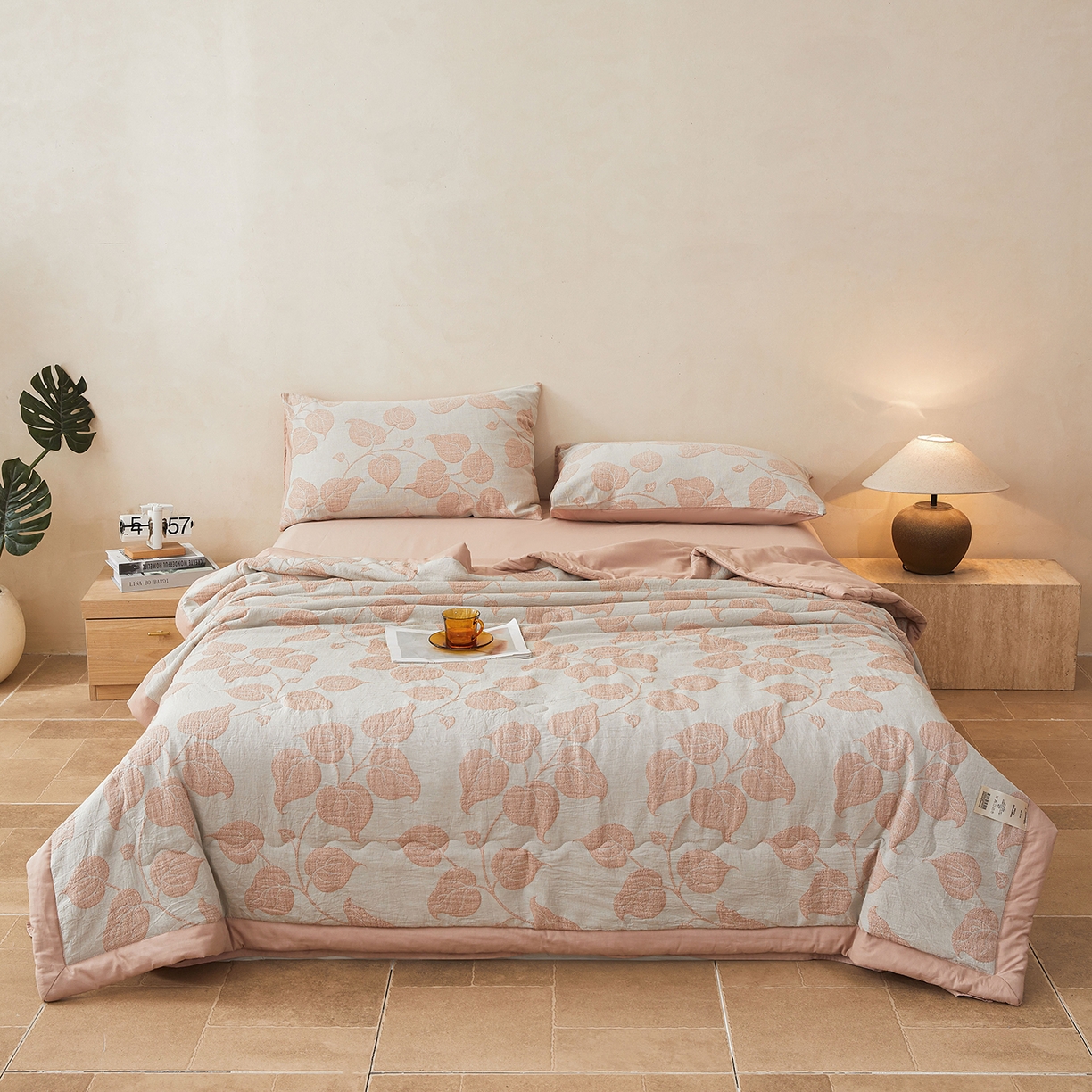 91家纺网 家纺一手货源 找家纺 乐家毛巾被（工厂自产自销） 2026新款全棉色织三层提花夏季大豆纤维被 枝繁叶茂