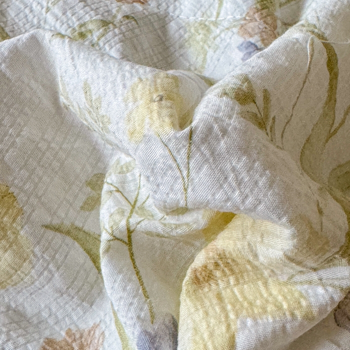 91家纺网 家纺一手货源 找家纺 梦舒阳 2026新款泡芙棉夏被花边款泡芙纱夏凉被四件套空调被带小熊吊牌 春天