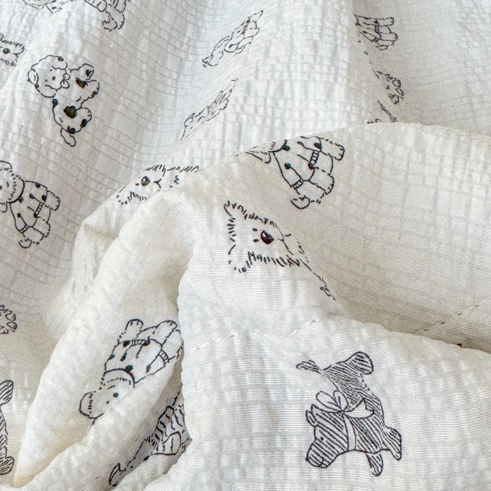 91家纺网 家纺一手货源 找家纺 梦舒阳 2026新款泡芙棉夏被花边款泡芙纱夏凉被四件套空调被带小熊吊牌 灰灰狗