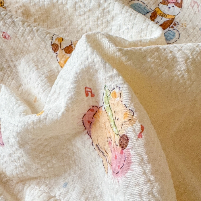 91家纺网 家纺一手货源 找家纺 梦舒阳 2026新款泡芙棉夏被花边款泡芙纱夏凉被四件套空调被带小熊吊牌 猫咪