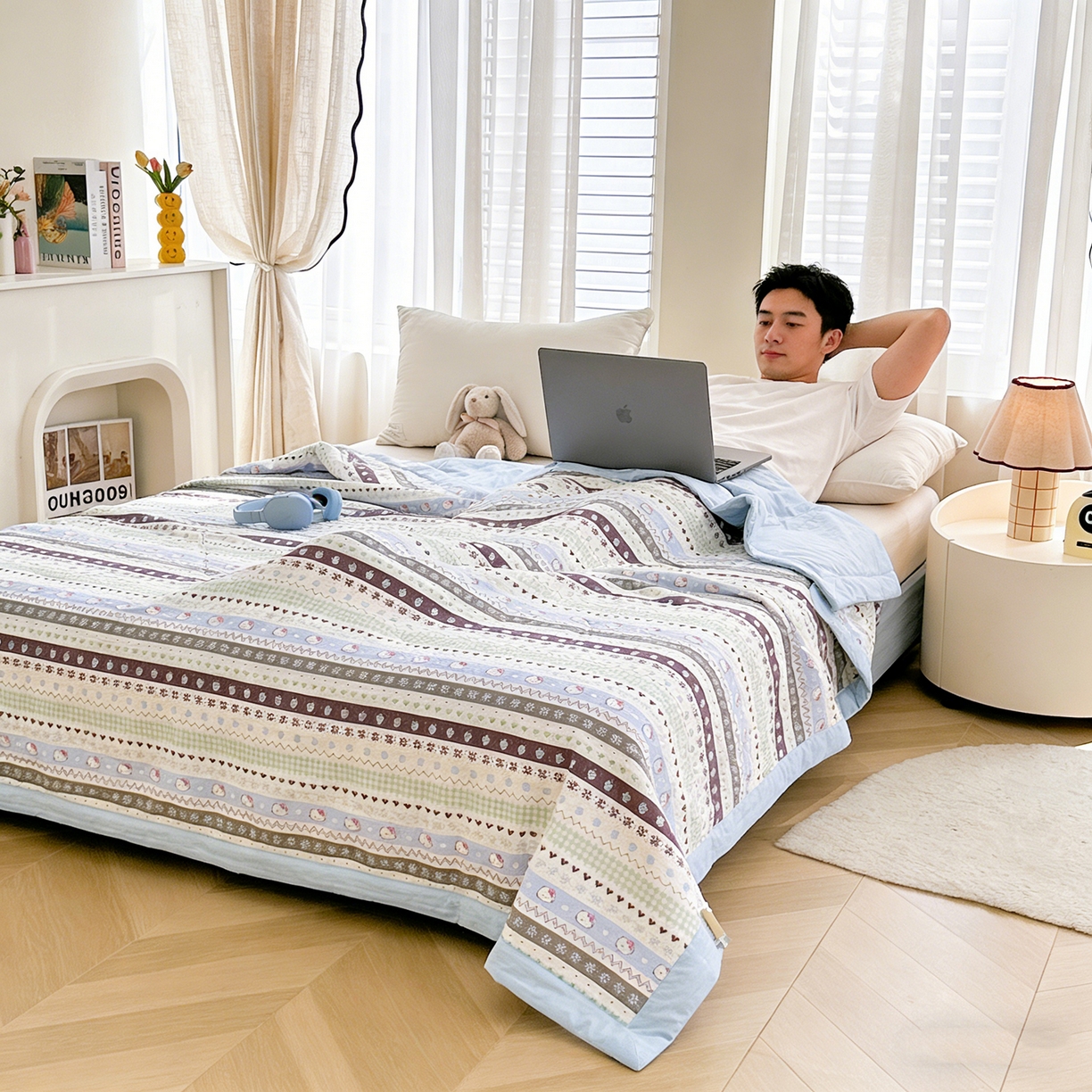 91家纺网 家纺一手货源 找家纺 魅图家纺 2026新款泡芙纱新疆棉花夏被 猫咪集-蓝