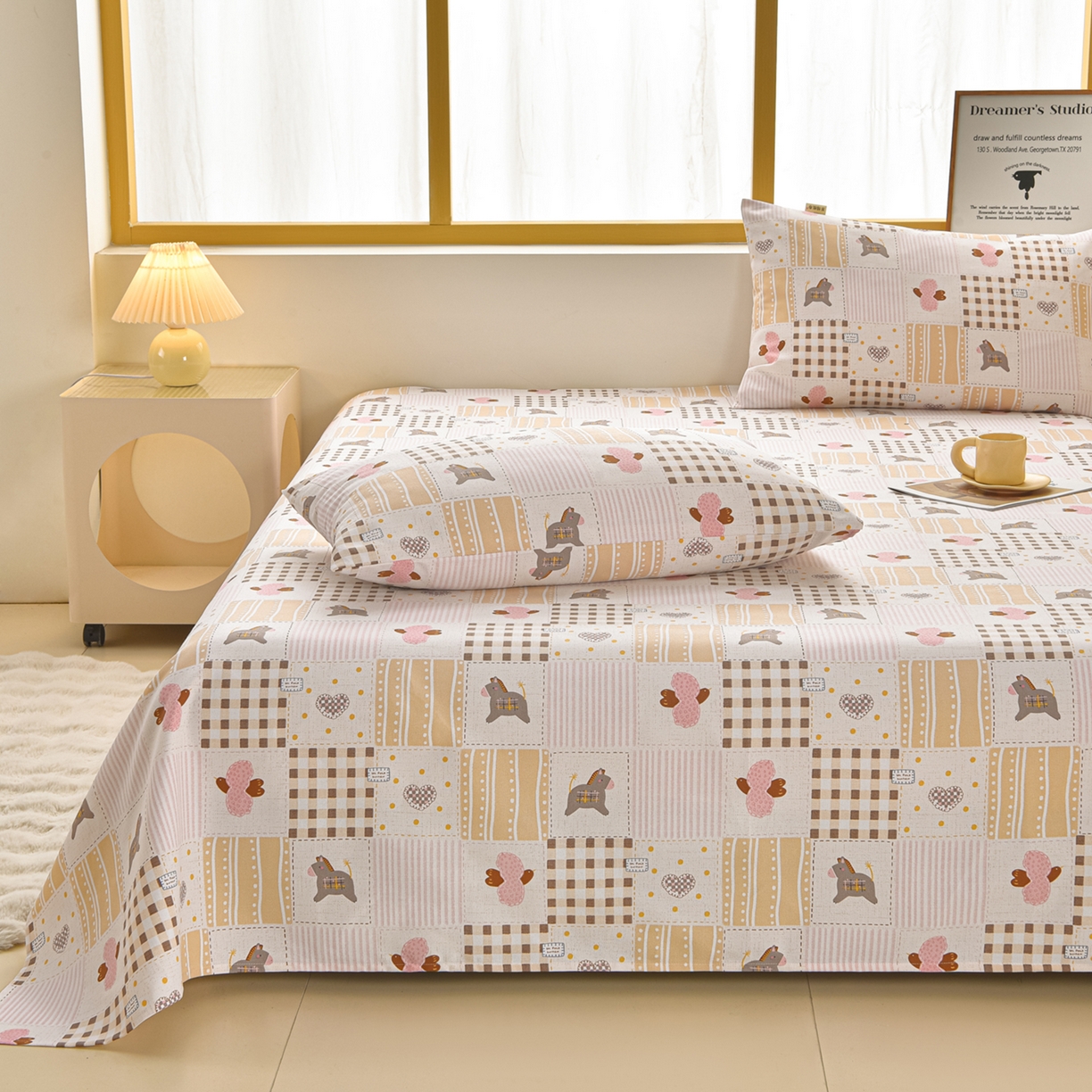 91家纺网 家纺一手货源 找家纺 曼尼 2026新款亲肤舒适原棉老粗布床单凉席三件套 爱心小马