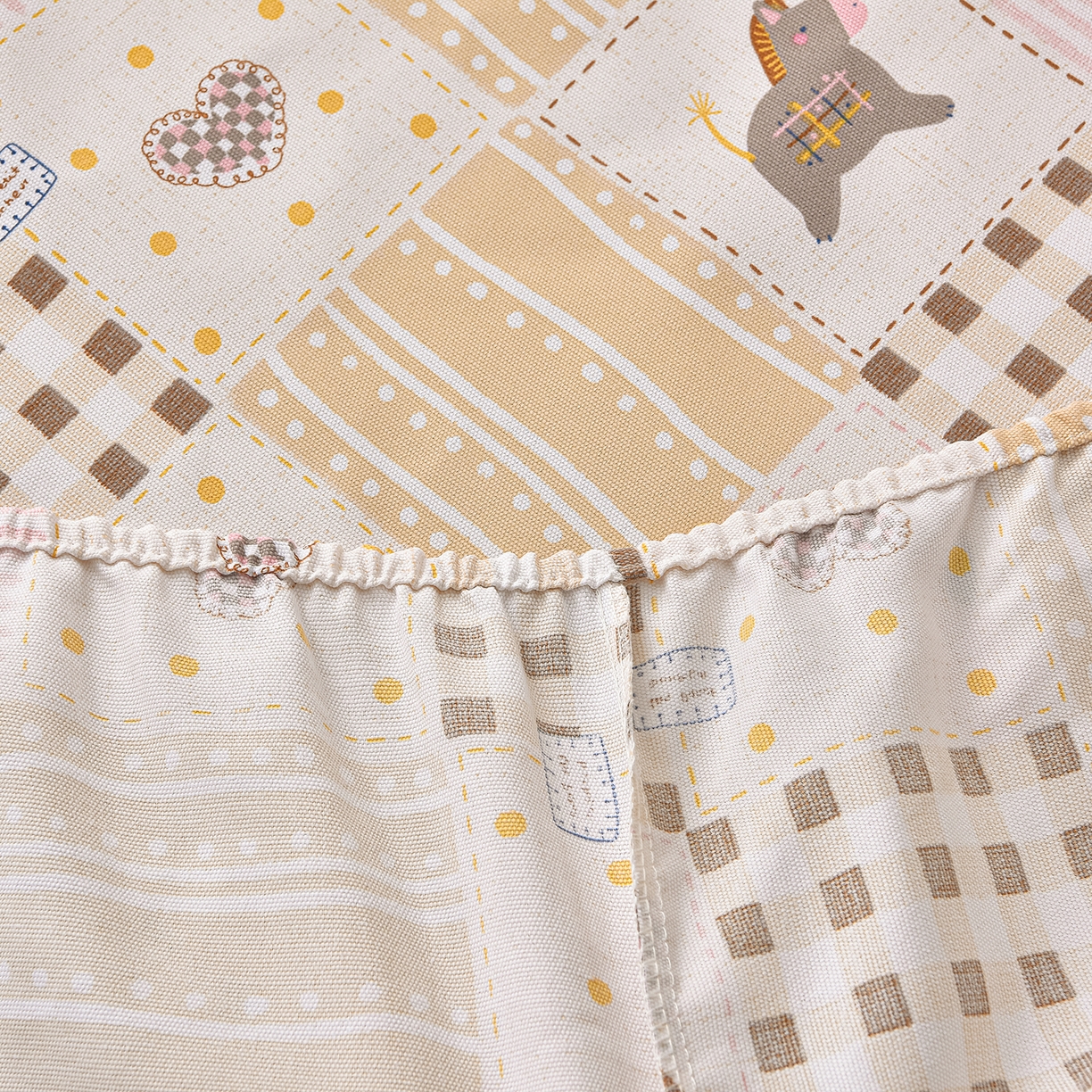 91家纺网 家纺一手货源 找家纺 曼尼 2026新款亲肤舒适原棉老粗布床单凉席三件套 爱心小马