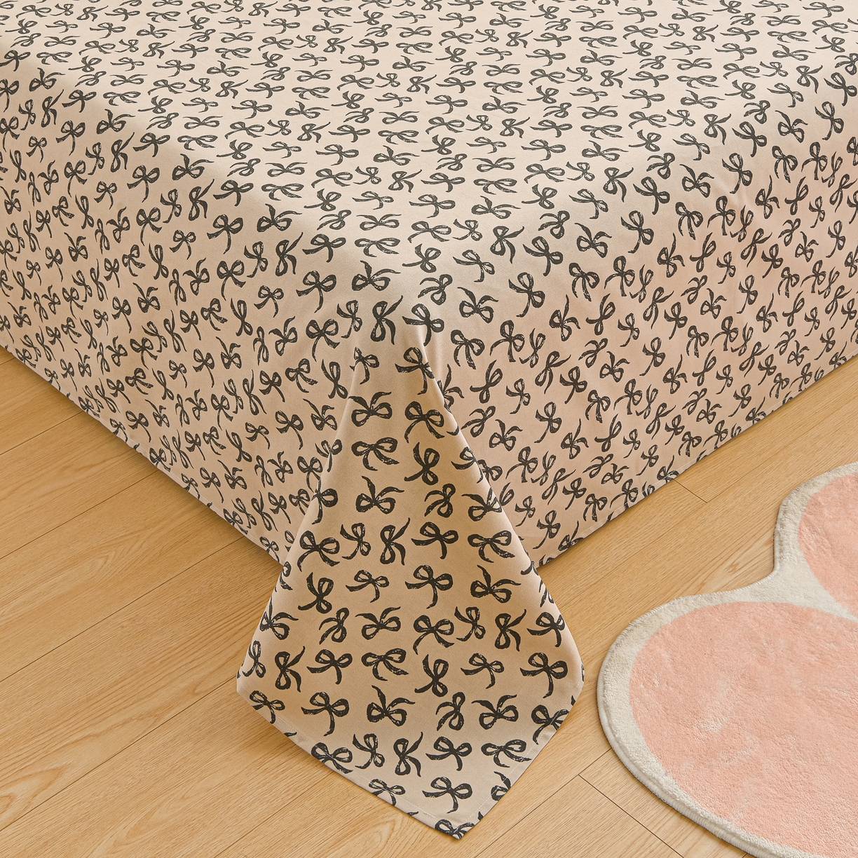 91家纺网 家纺一手货源 找家纺 曼尼 2026新款亲肤舒适原棉老粗布床单凉席三件套 蝴蝶结