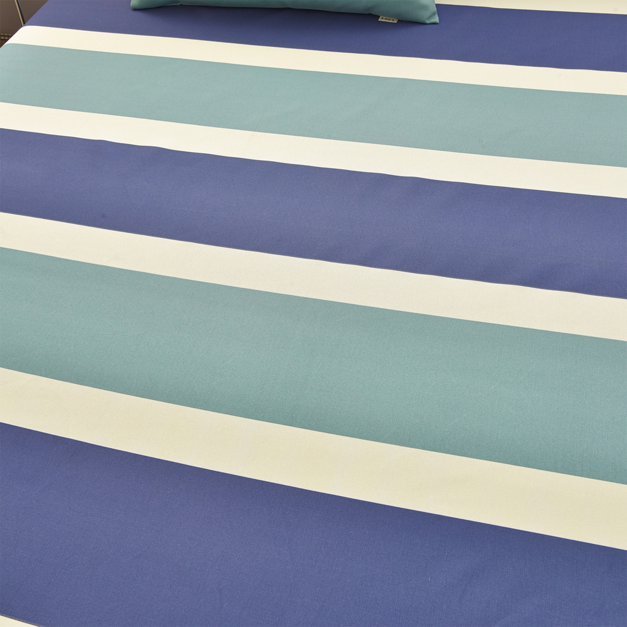 91家纺网 家纺一手货源 找家纺 曼尼 2026新款亲肤舒适原棉老粗布床单凉席三件套 绿大格