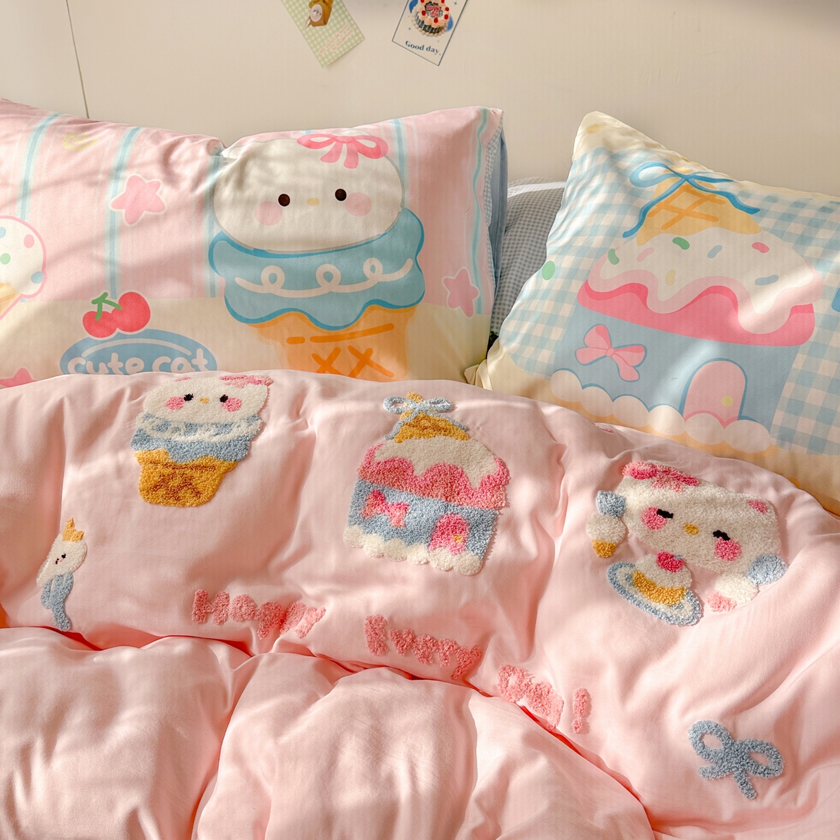 91家纺网 家纺一手货源 找家纺 （总）沐慕 2026新款加厚款水洗棉云朵棉大版立体毛巾绣四件套