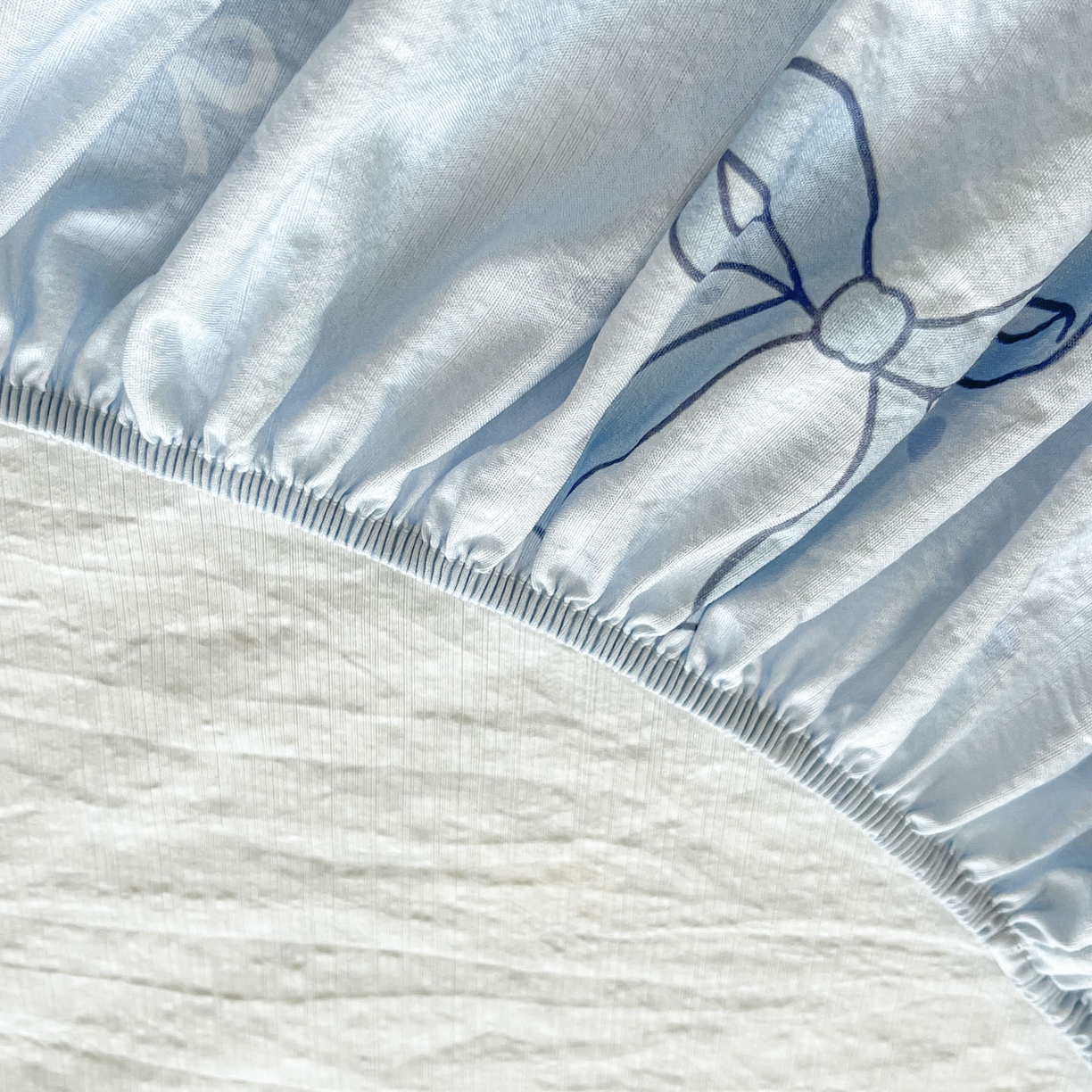 91家纺网 家纺一手货源 找家纺 川悦生活 2026春夏新款双层纱皱皱纱单床笠床笠单件 床笠海盐小咪