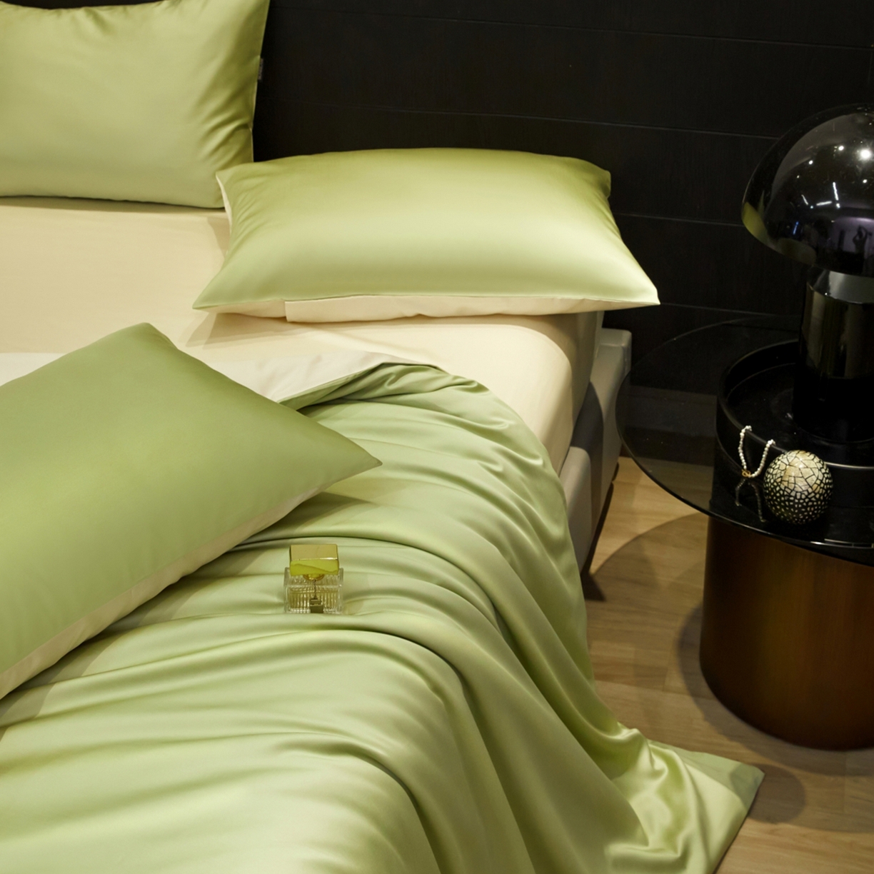 91家纺网 家纺一手货源 找家纺 秀色家纺 2026新款100Pro+高级感轻奢天丝四件套长绒棉新疆纯色双拼凉感夏季裸睡4件 Air天丝棉-抹茶奶白