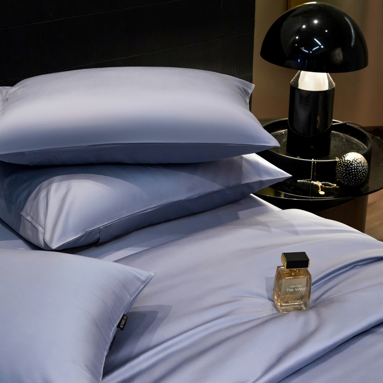 91家纺网 家纺一手货源 找家纺 秀色家纺 2026新款100Pro+高级感轻奢天丝四件套长绒棉新疆纯色双拼凉感夏季裸睡4件 Air天丝棉-星雾蓝