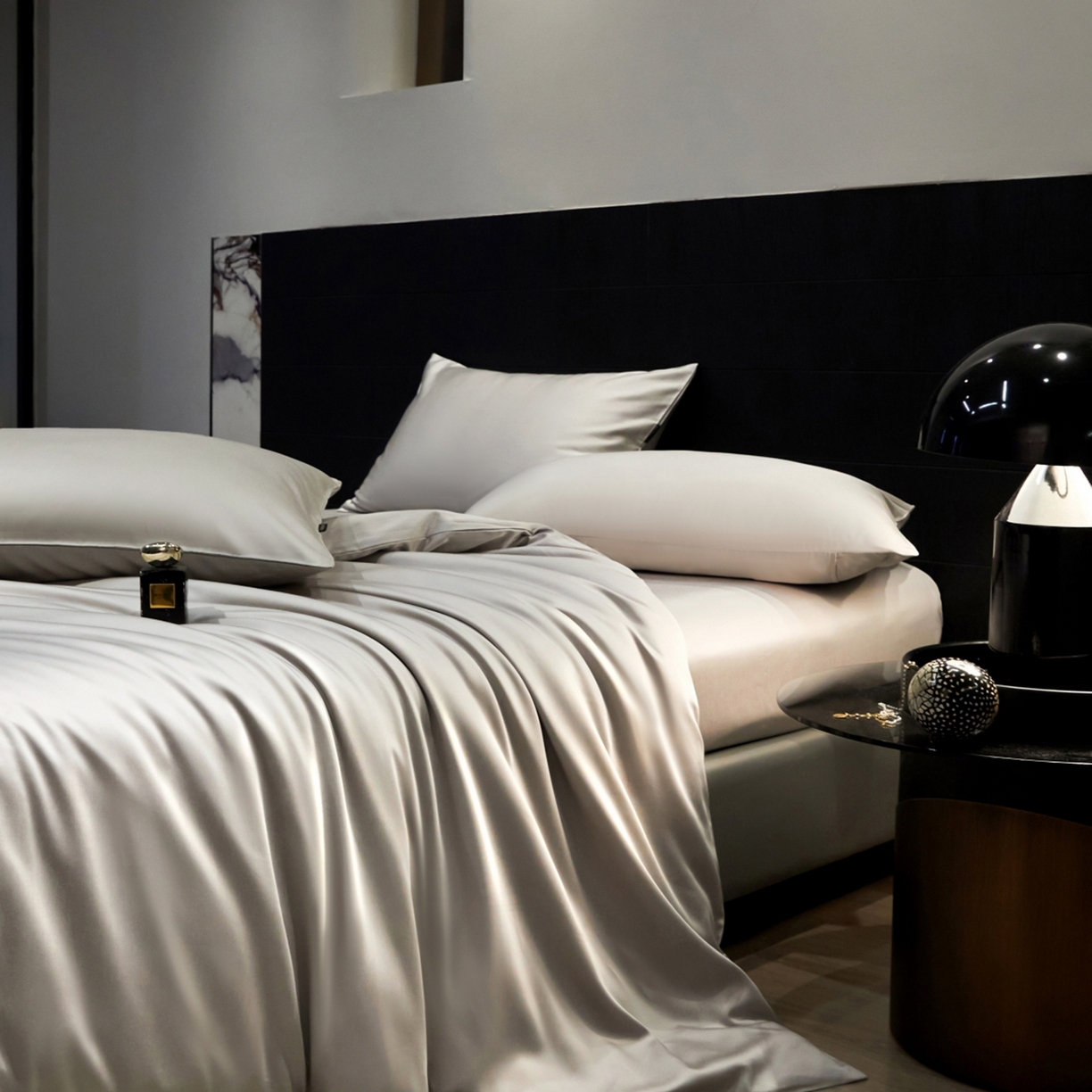 91家纺网 家纺一手货源 找家纺 秀色家纺 2026新款100Pro+高级感轻奢天丝四件套长绒棉新疆纯色双拼凉感夏季裸睡4件 Air天丝棉-幻影灰