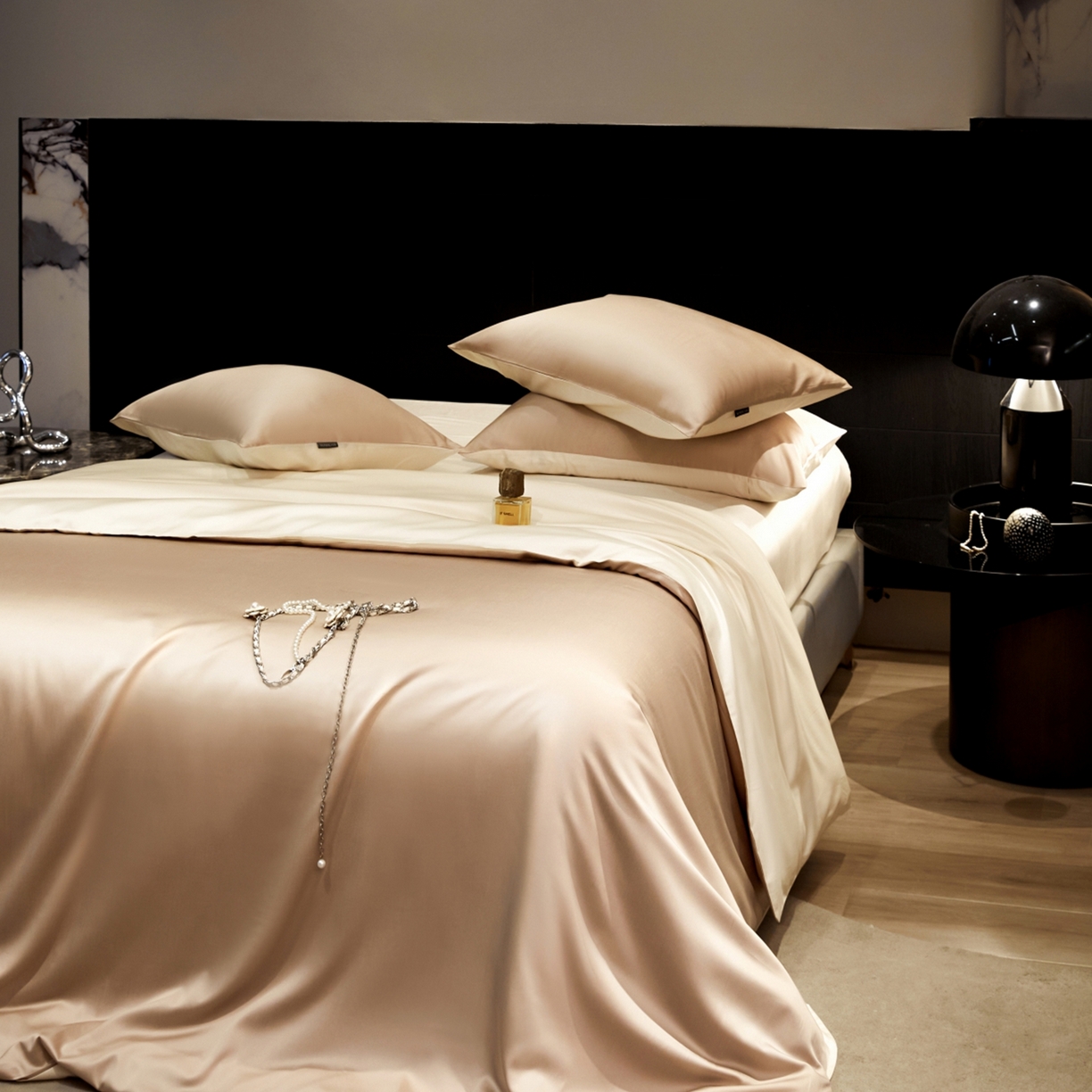 91家纺网 家纺一手货源 找家纺 秀色家纺 2026新款100Pro+高级感轻奢天丝四件套长绒棉新疆纯色双拼凉感夏季裸睡4件 Air天丝棉-温柔奶白