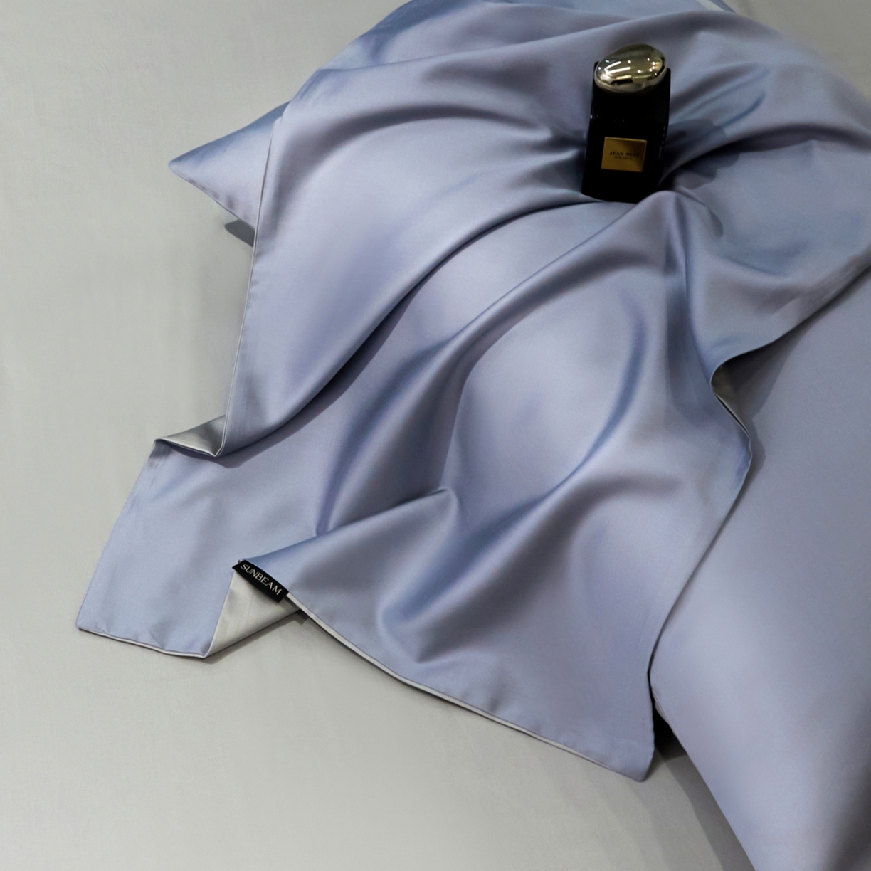 91家纺网 家纺一手货源 找家纺 秀色家纺 2026新款100Pro+高级感轻奢天丝四件套长绒棉新疆纯色双拼凉感夏季裸睡4件 Air天丝棉-星雾蓝+幻影灰