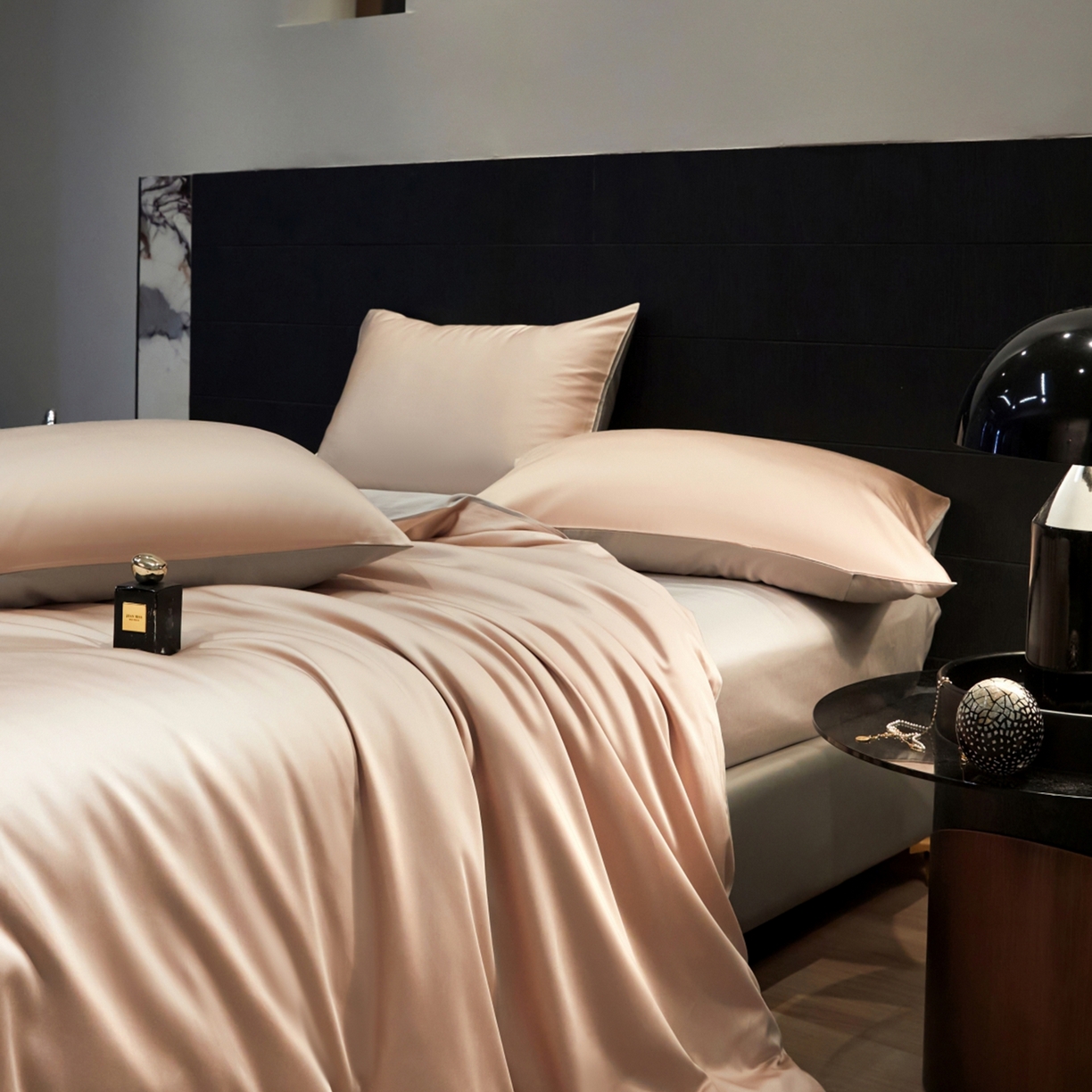 91家纺网 家纺一手货源 找家纺 秀色家纺 2026新款100Pro+高级感轻奢天丝四件套长绒棉新疆纯色双拼凉感夏季裸睡4件 Air天丝棉-桃灰粉+幻影灰