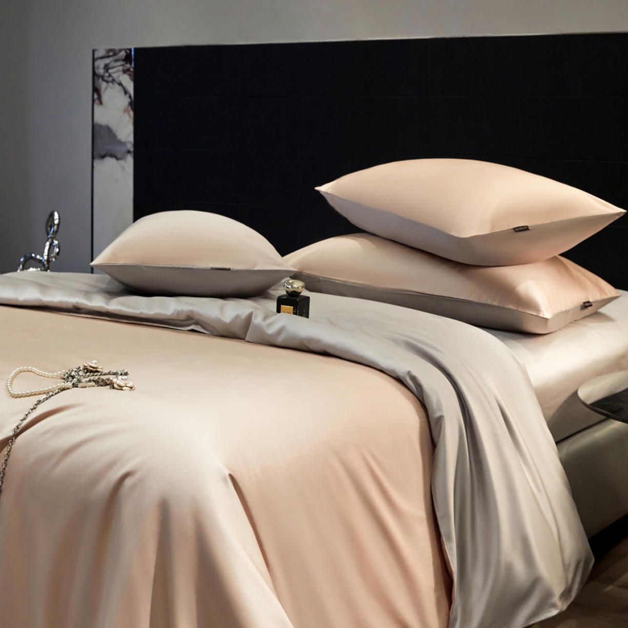 91家纺网 家纺一手货源 找家纺 秀色家纺 2026新款100Pro+高级感轻奢天丝四件套长绒棉新疆纯色双拼凉感夏季裸睡4件 Air天丝棉-桃灰粉+幻影灰