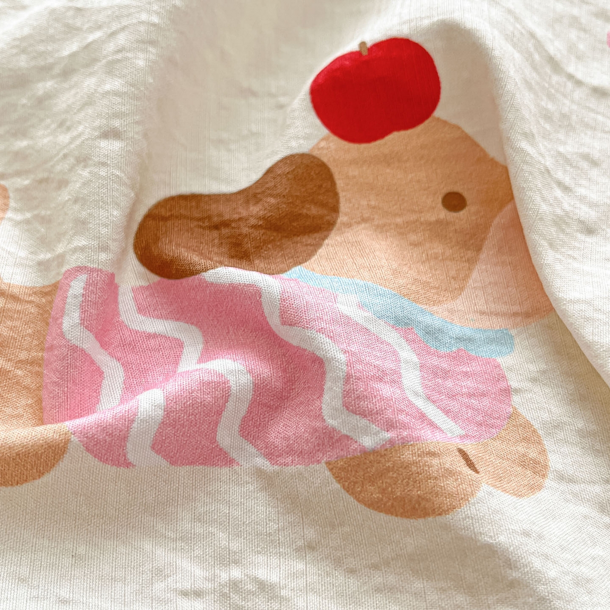 91家纺网 家纺一手货源 找家纺 川悦生活 2026春夏新款双层纱皱皱纱单床笠床笠单件 床笠腊肠庄园