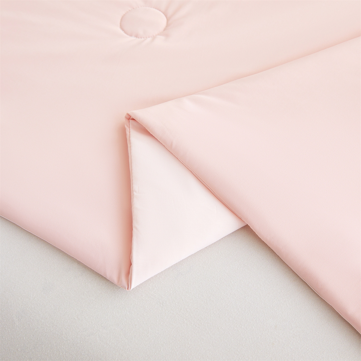 91家纺网 家纺一手货源 找家纺 仁凯家纺 2026新款双面凉感丝夏被凉感被子夏凉被空调被 冰柔粉