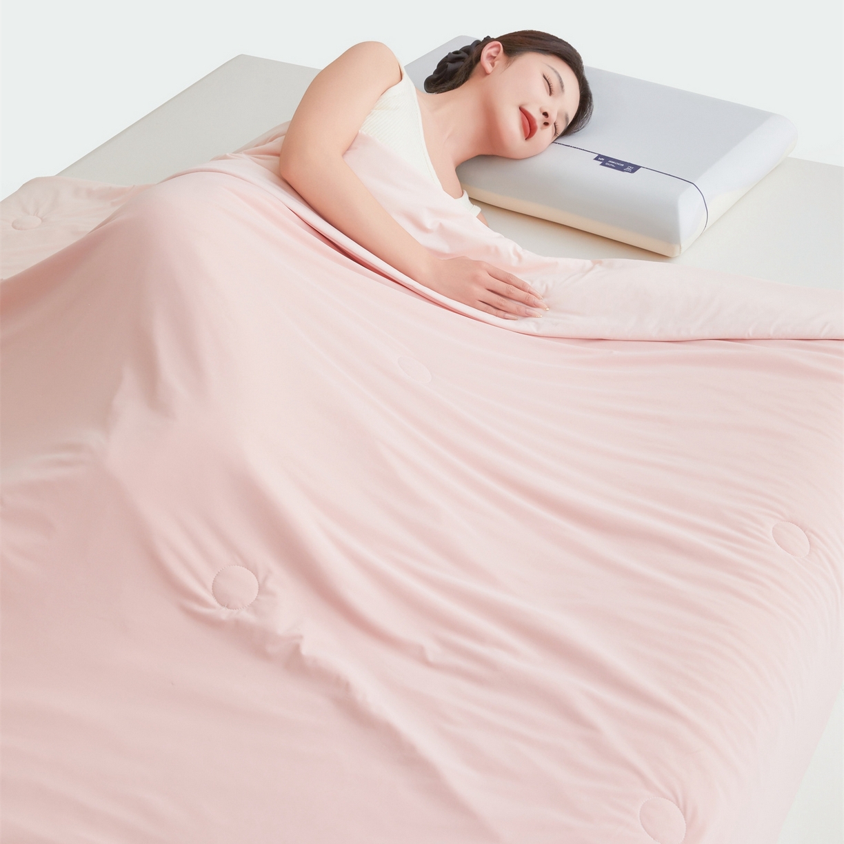 91家纺网 家纺一手货源 找家纺 仁凯家纺 2026新款双面凉感丝夏被凉感被子夏凉被空调被 冰柔粉