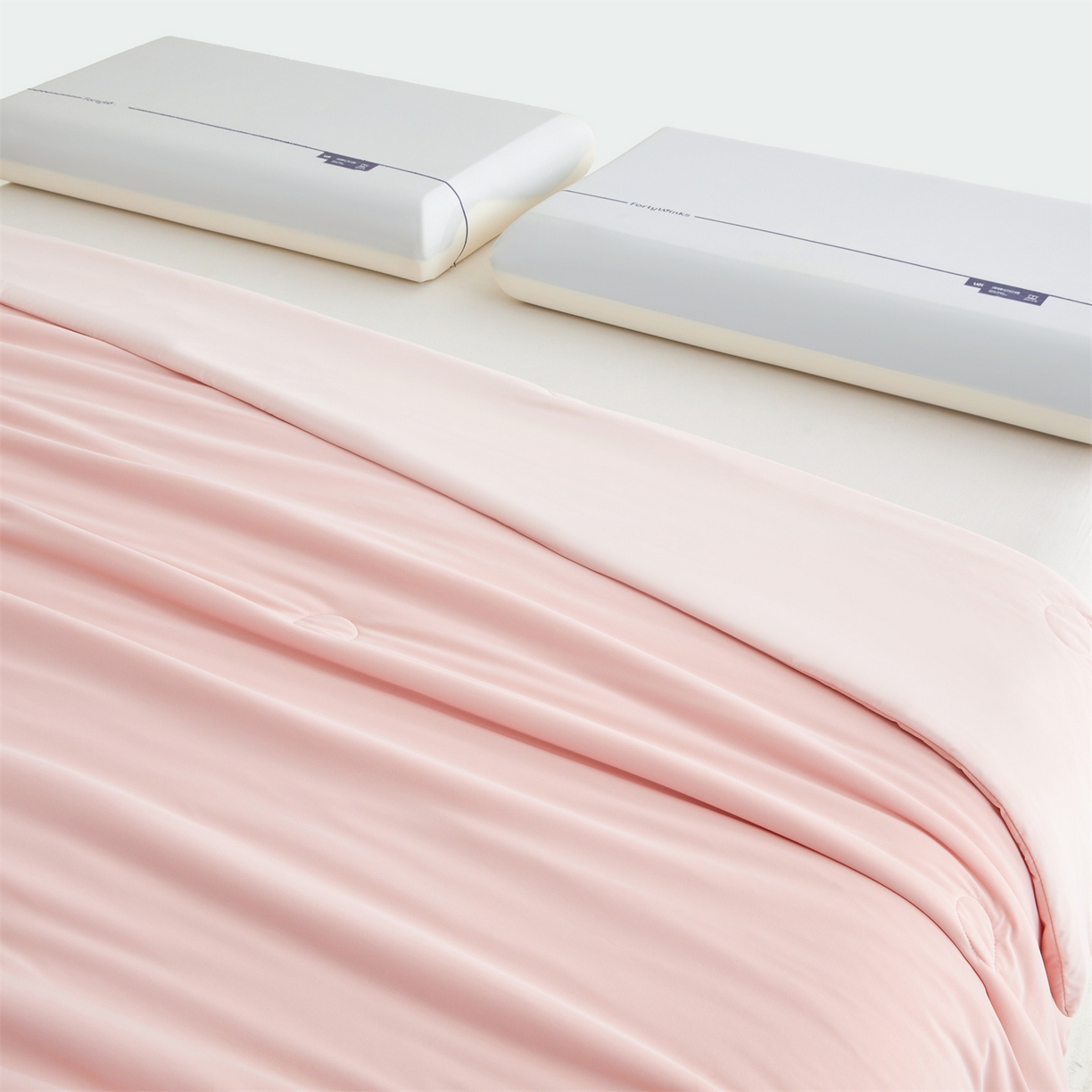 91家纺网 家纺一手货源 找家纺 仁凯家纺 2026新款双面凉感丝夏被凉感被子夏凉被空调被 冰柔粉