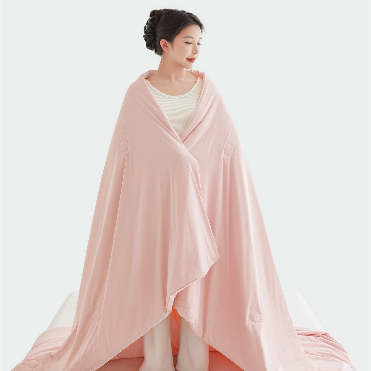 91家纺网 家纺一手货源 找家纺 仁凯家纺 2026新款双面凉感丝夏被凉感被子夏凉被空调被 冰柔粉