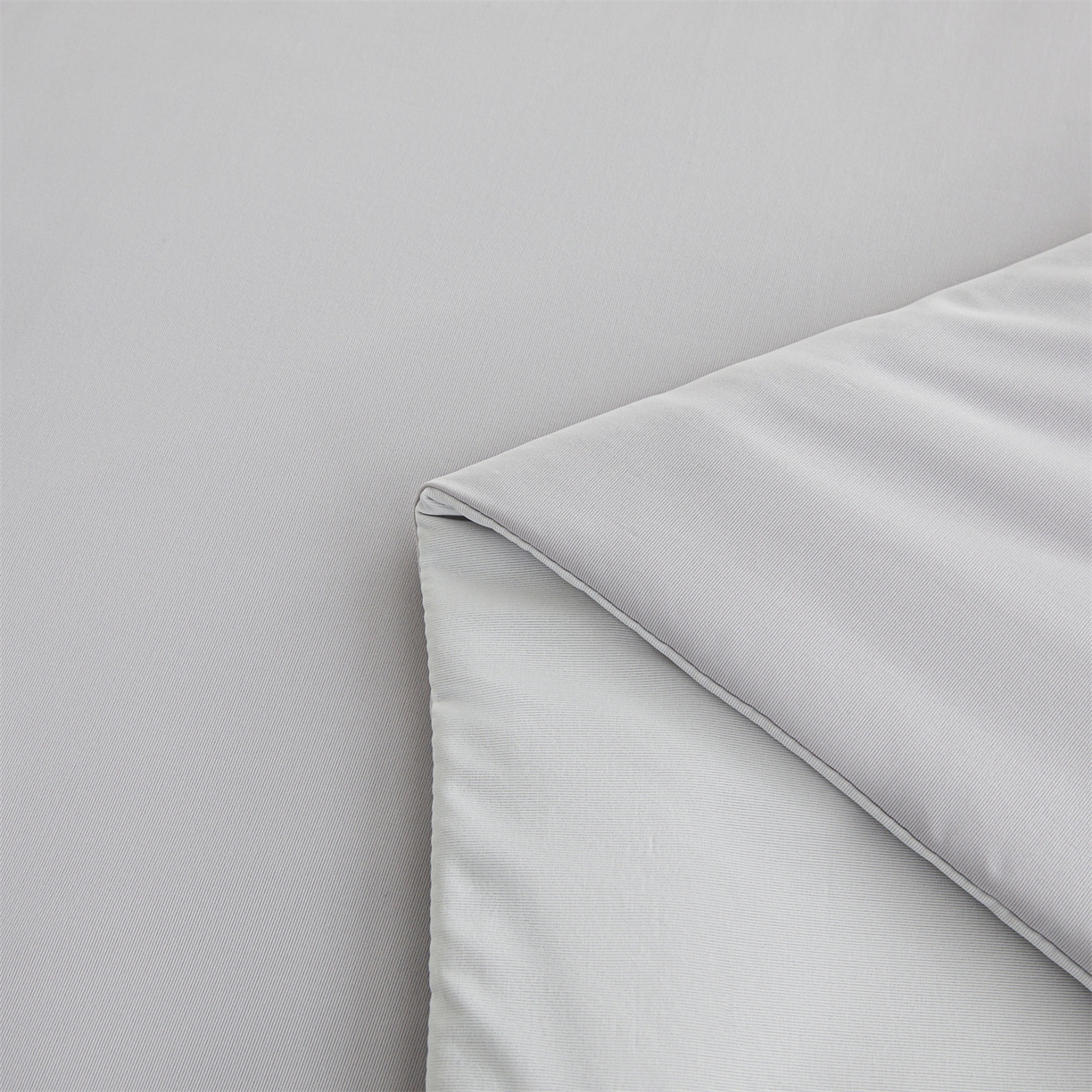 91家纺网 家纺一手货源 找家纺 仁凯家纺 2026新款双面凉感丝夏被凉感被子夏凉被空调被 雾松灰