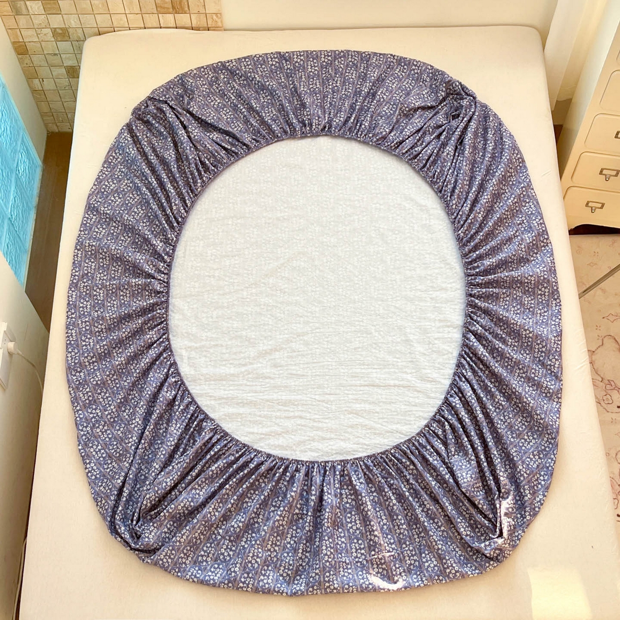 91家纺网 家纺一手货源 找家纺 川悦生活 2026春夏新款双层纱皱皱纱单床笠床笠单件 床笠西斯花圃