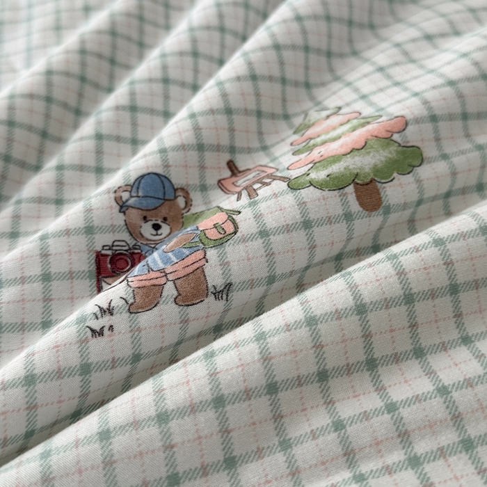 91家纺网 家纺一手货源 找家纺 HL原创 2026春夏新款针织棉小冰皮双感夏被夏凉被空调被 田字格小熊