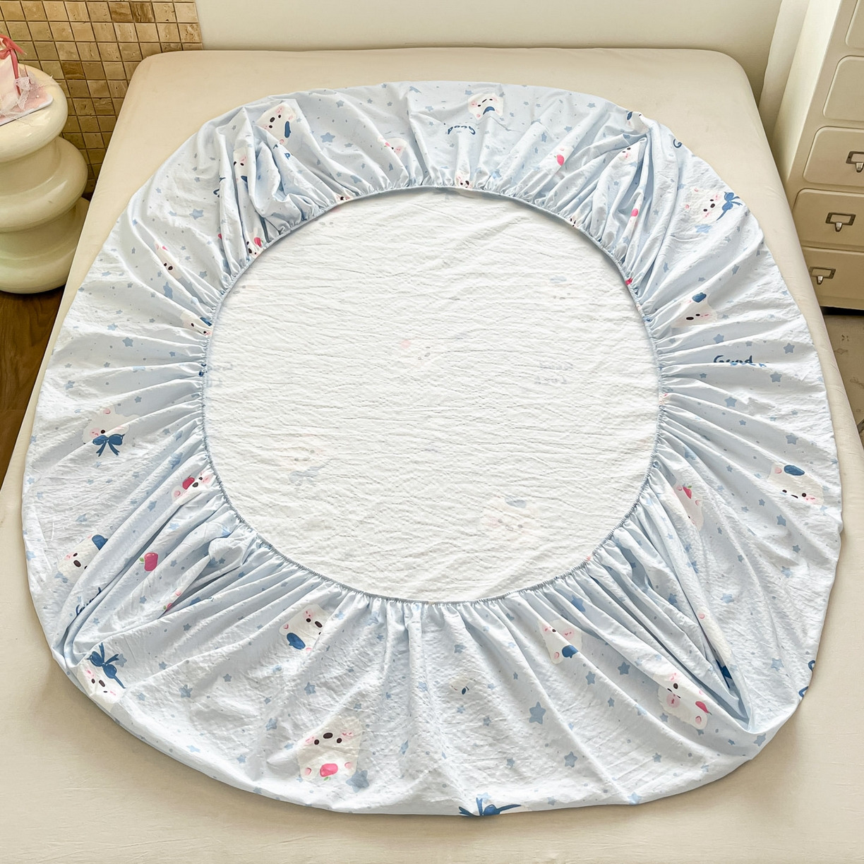 91家纺网 家纺一手货源 找家纺 川悦生活 2026春夏新款双层纱皱皱纱单床笠床笠单件 床笠星星西高地