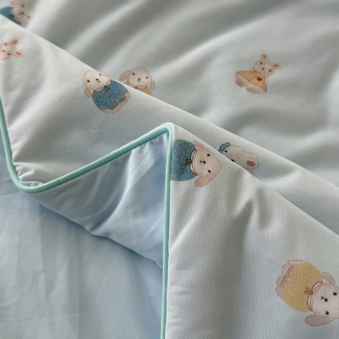 91家纺网 家纺一手货源 找家纺 HL原创 2026春夏新款双面小冰皮夏被夏凉被空调被 芭比兔-蓝