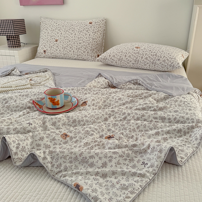 91家纺网 家纺一手货源 找家纺 HL原创 2026春夏新款双面小冰皮夏被夏凉被空调被 普罗旺斯