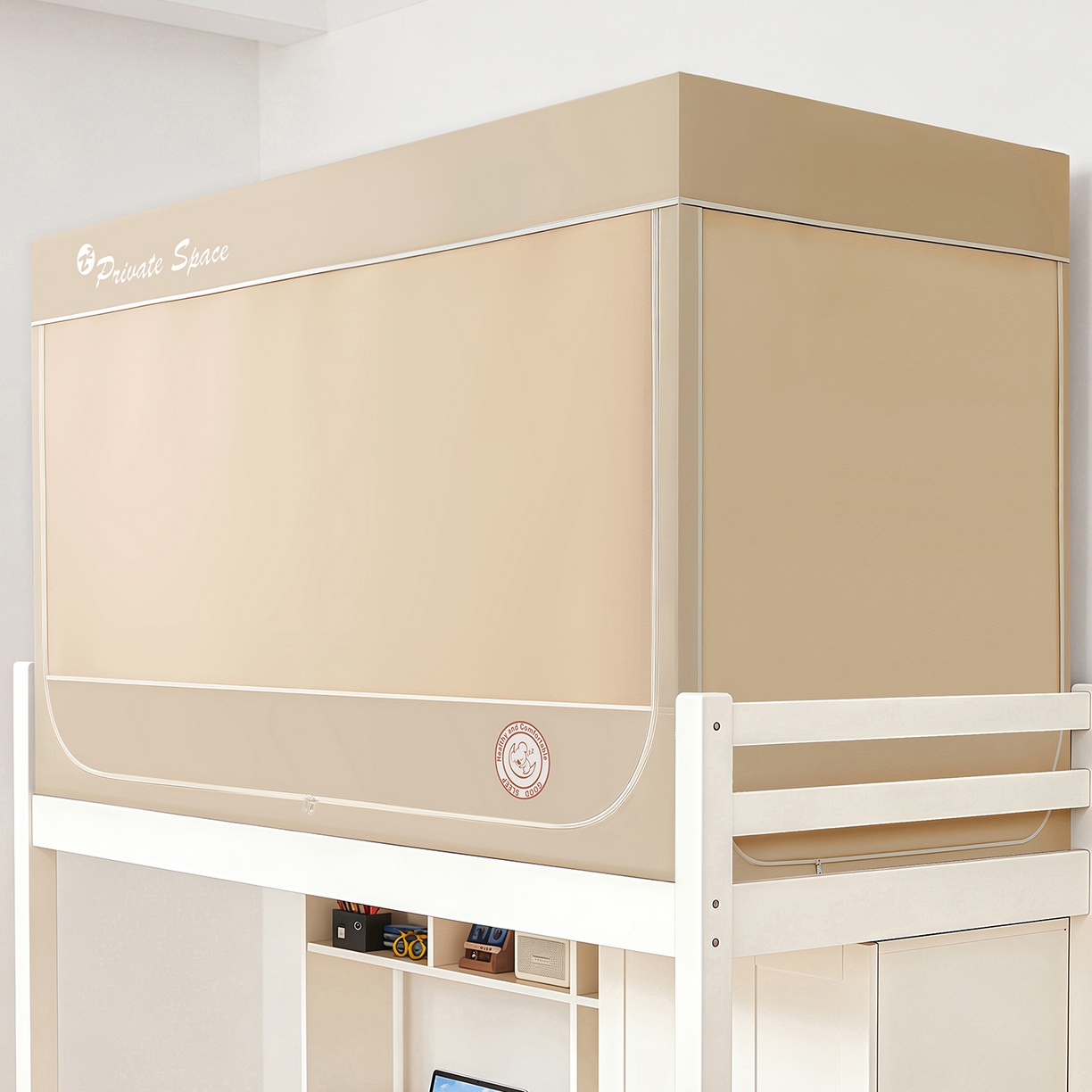 91家纺网 家纺一手货源 找家纺 壹和 2026新款纯物理无涂层无覆膜款遮光防蚊学生坐床蚊帐（场景二） 优雅米