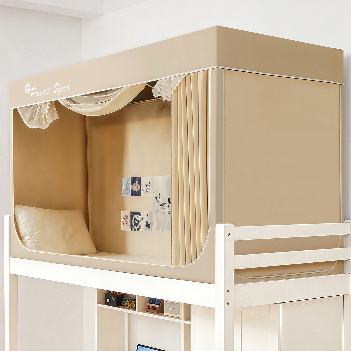 91家纺网 家纺一手货源 找家纺 壹和 2026新款纯物理无涂层无覆膜款遮光防蚊学生坐床蚊帐（场景二） 优雅米