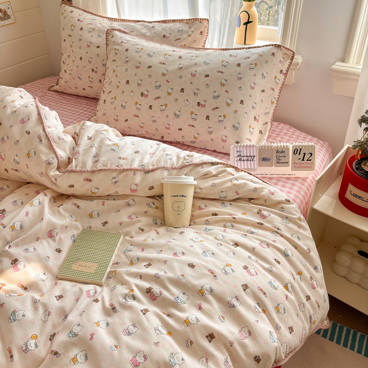 91家纺网 家纺一手货源 找家纺 慕尚家纺 2026春夏新款全棉纯棉印花三角针四件套 甜喵KT