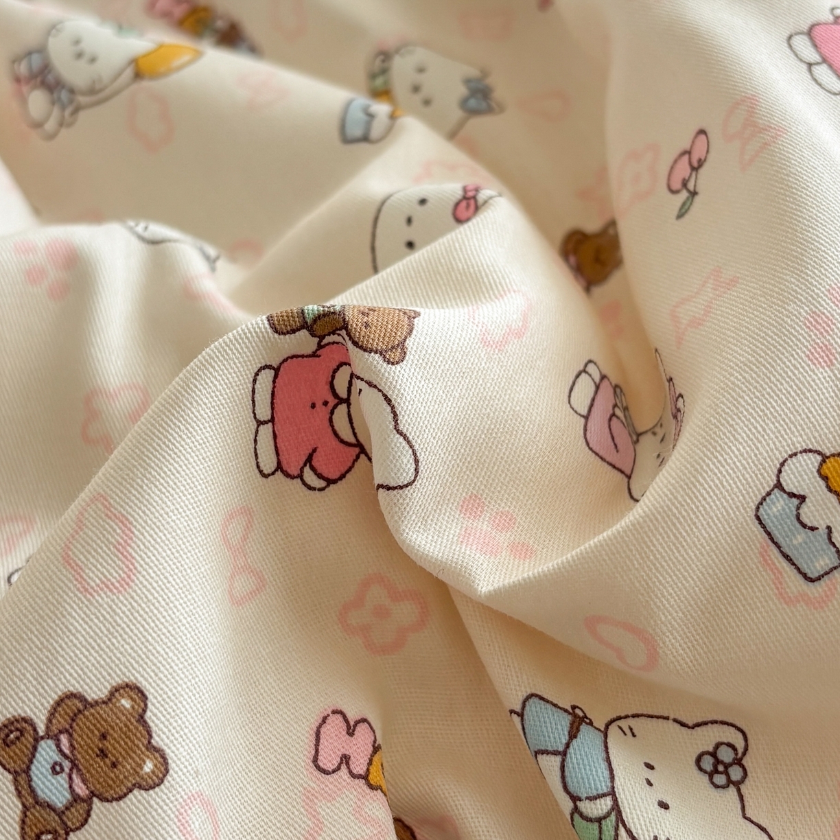 91家纺网 家纺一手货源 找家纺 慕尚家纺 2026春夏新款全棉纯棉印花三角针四件套 甜喵KT