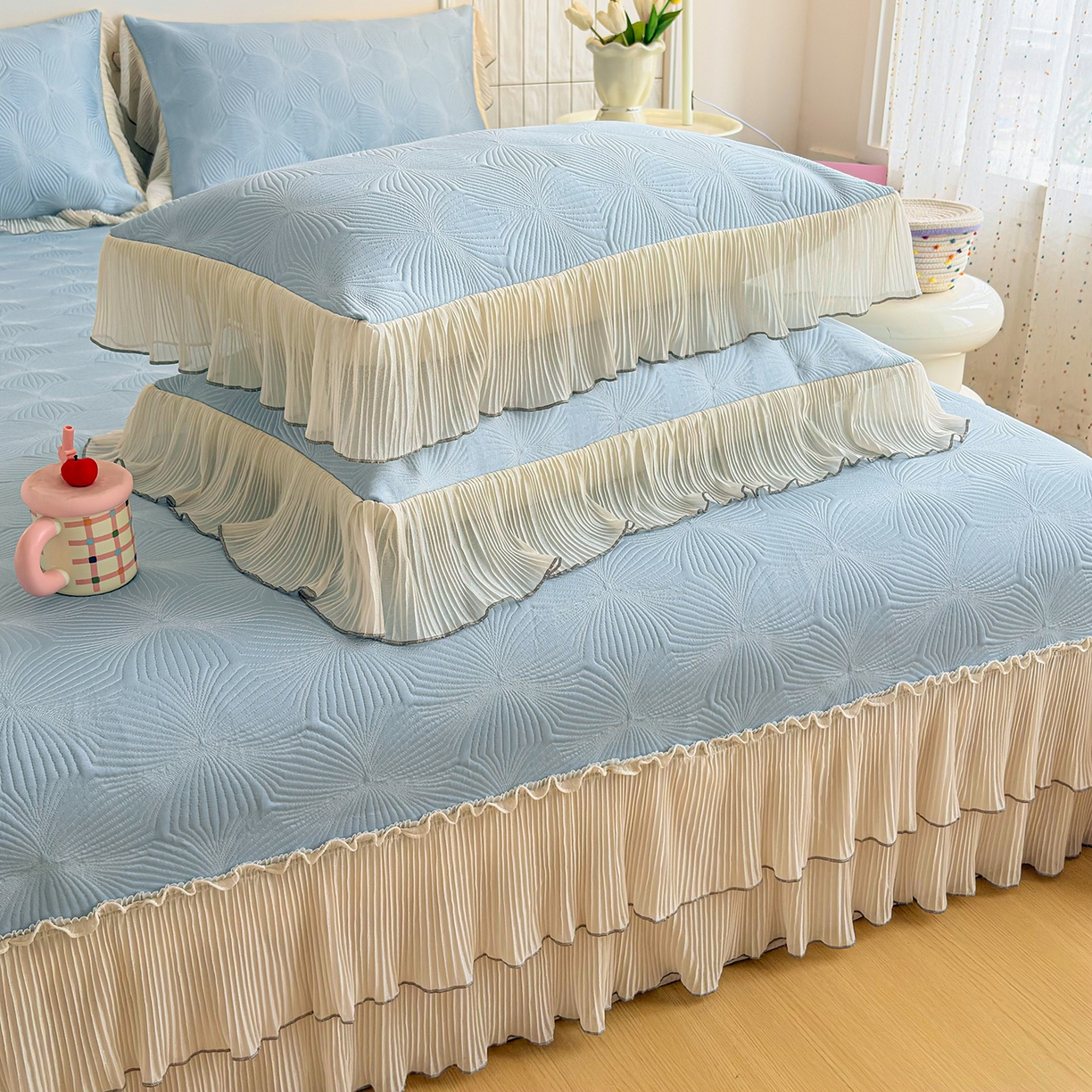 91家纺网 家纺一手货源 找家纺 锦格家纺 2026新款凉感丝网纱凉席夏被夏凉被空调被四件套 轻梦瑶-天空蓝