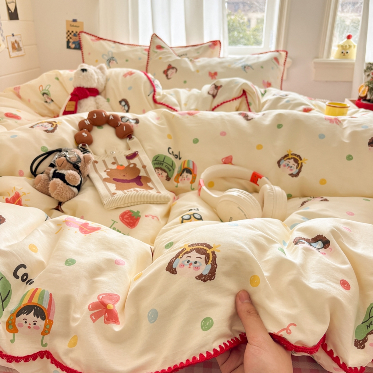 91家纺网 家纺一手货源 找家纺 慕尚家纺 2026春夏新款全棉纯棉印花三角针四件套 元气少女