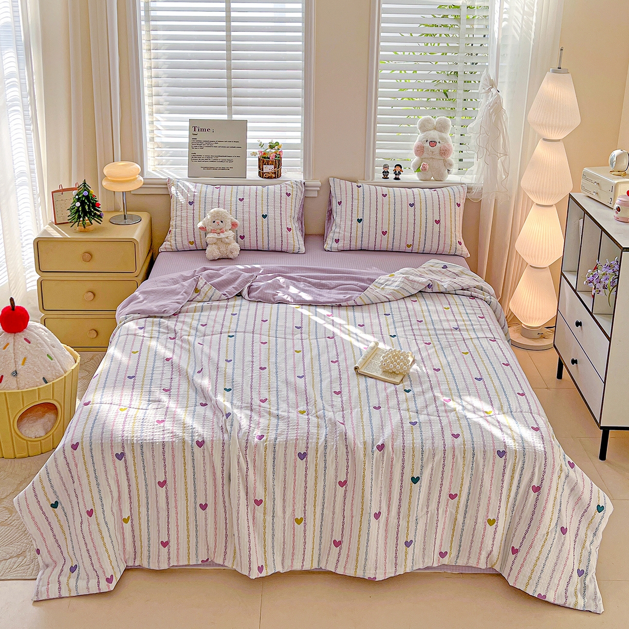 91家纺网 家纺一手货源 找家纺 王朝国际 2026新款A类彩竺棉印花夏被四件套 紫爱心