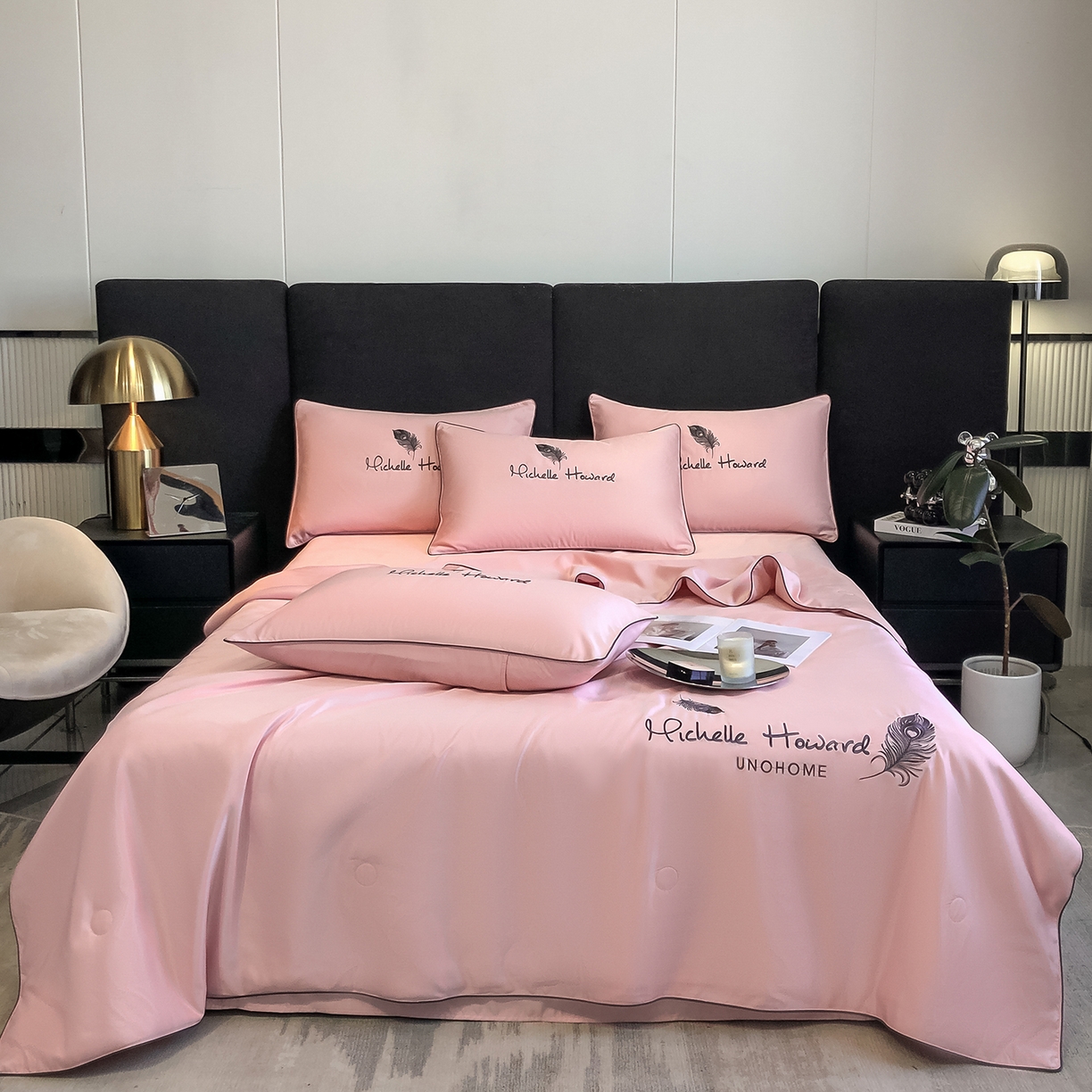 91家纺网 家纺一手货源 找家纺 吾诺家居 2026新款双拼及羽毛刺绣夏被夏凉被空调被四件套-柔羽 羽毛豆沙