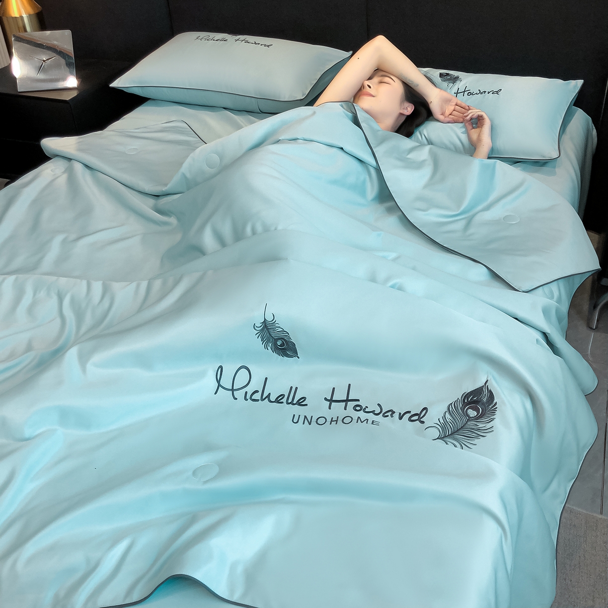 91家纺网 家纺一手货源 找家纺 吾诺家居 2026新款双拼及羽毛刺绣夏被夏凉被空调被四件套-柔羽 羽毛梵星蓝