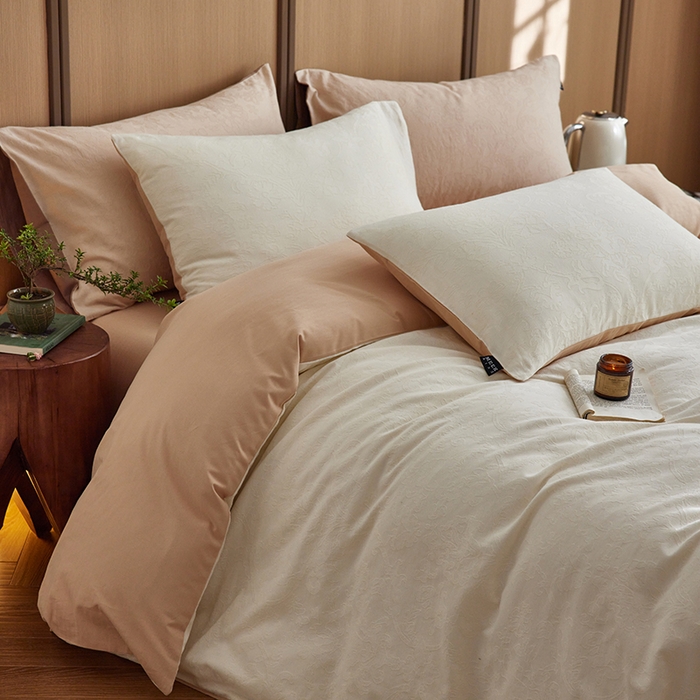 91家纺网 家纺一手货源 找家纺 （总）沐珩家纺 2026新款全棉纯棉提花大雁纹磨毛四件套人字纹四件套（欧式茛苕纹）