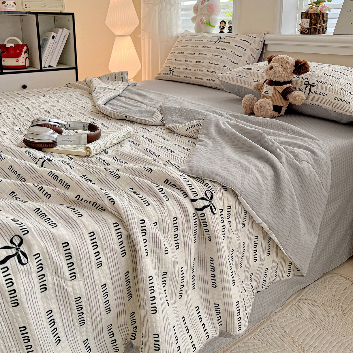 91家纺网 家纺一手货源 找家纺 王朝国际 2026新款A类彩竺棉印花夏被四件套 蝴蝶结