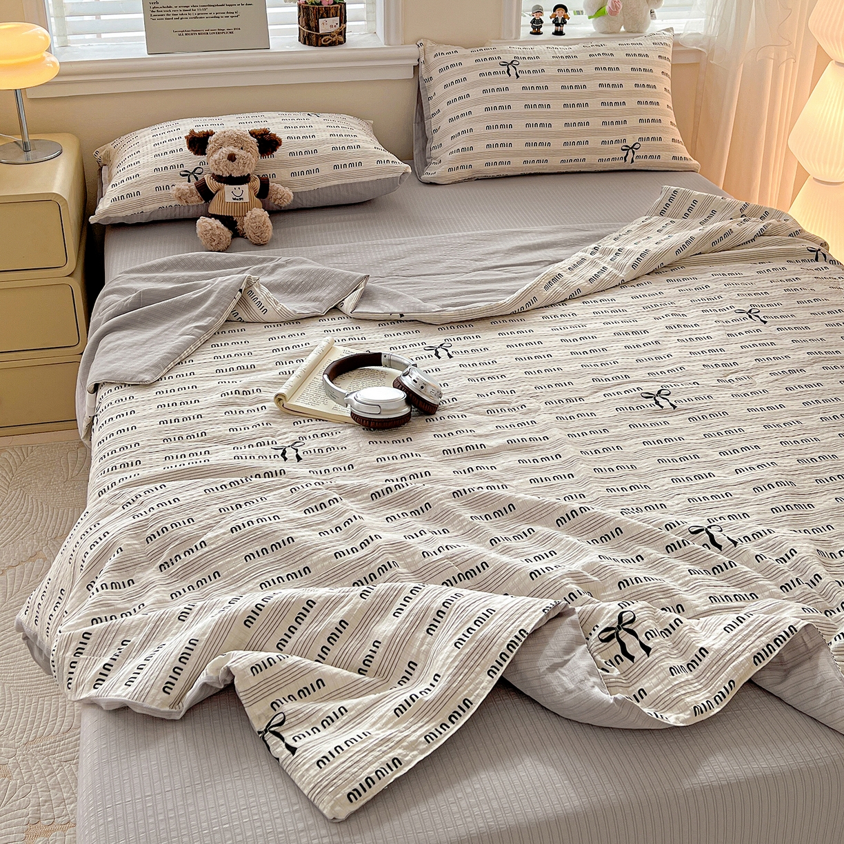 91家纺网 家纺一手货源 找家纺 王朝国际 2026新款A类彩竺棉印花夏被四件套 蝴蝶结