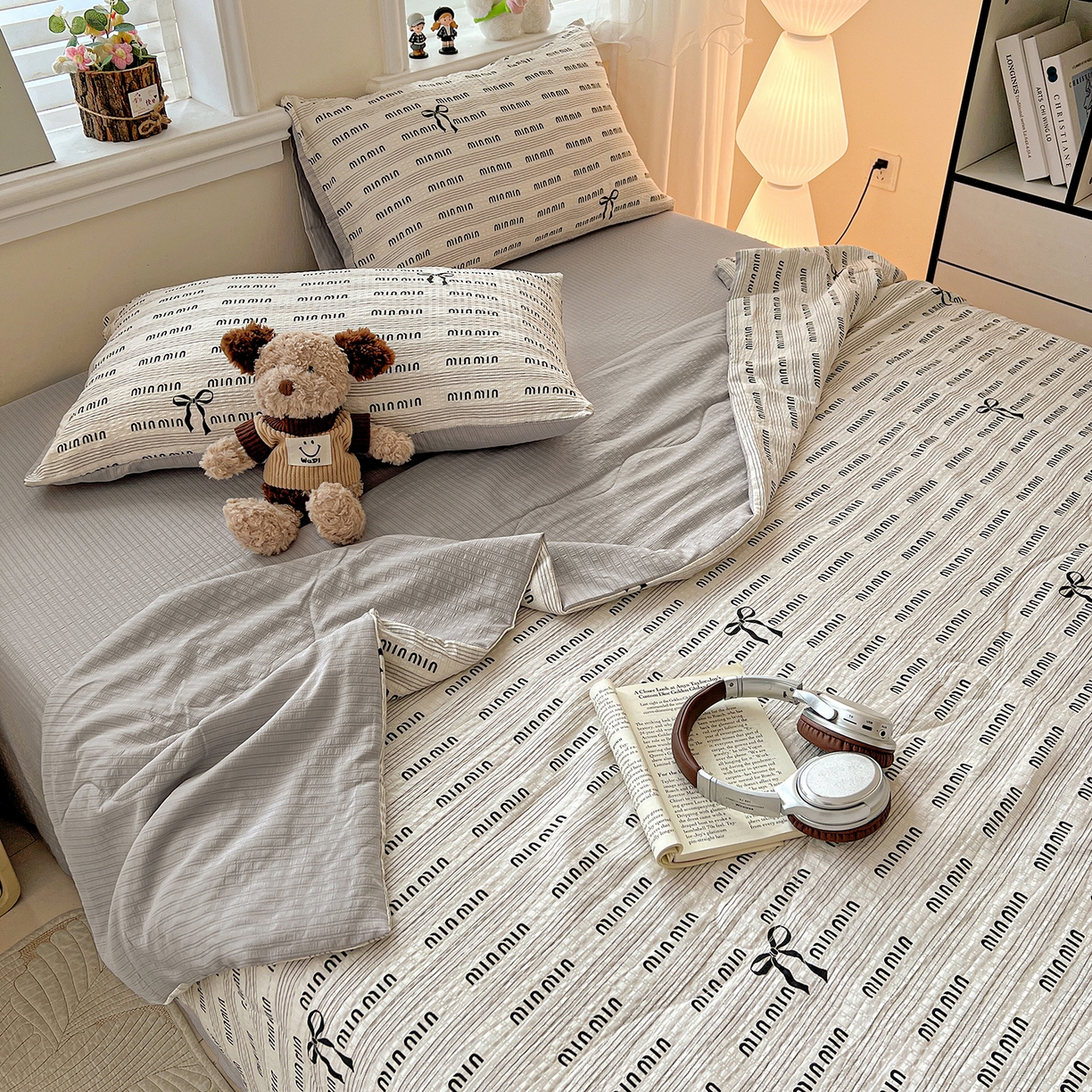 91家纺网 家纺一手货源 找家纺 王朝国际 2026新款A类彩竺棉印花夏被四件套 蝴蝶结