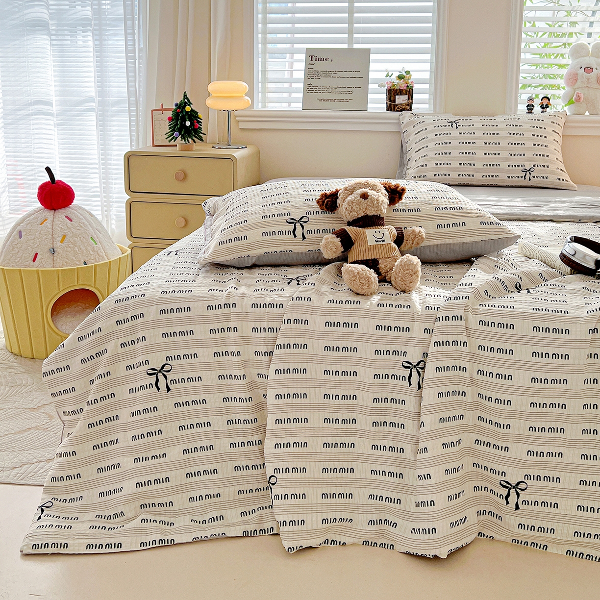 91家纺网 家纺一手货源 找家纺 王朝国际 2026新款A类彩竺棉印花夏被四件套 蝴蝶结