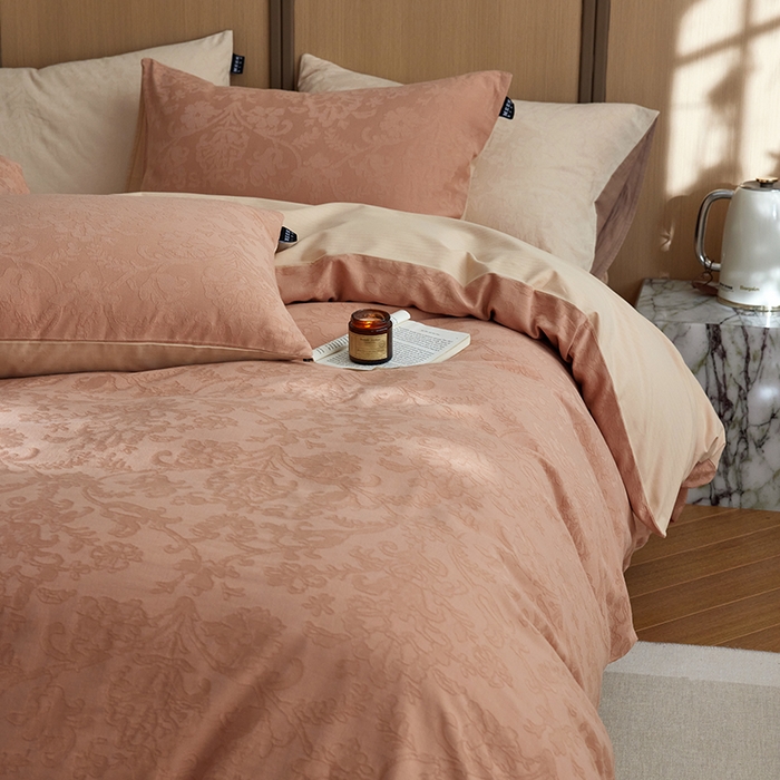 91家纺网 家纺一手货源 找家纺 沐珩家纺 2026新款全棉纯棉提花大雁纹磨毛四件套人字纹四件套（欧式茛苕纹） 茛苕纹-可可棕