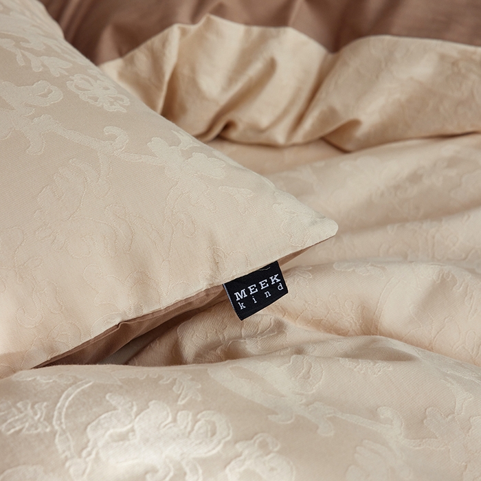 91家纺网 家纺一手货源 找家纺 沐珩家纺 2026新款全棉纯棉提花大雁纹磨毛四件套人字纹四件套（欧式茛苕纹） 茛苕纹-暖米咖