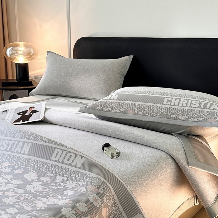 91家纺网 家纺一手货源 找家纺 （总）慕尚家纺 2026春夏新款凉感冰丝提花凉席三件套