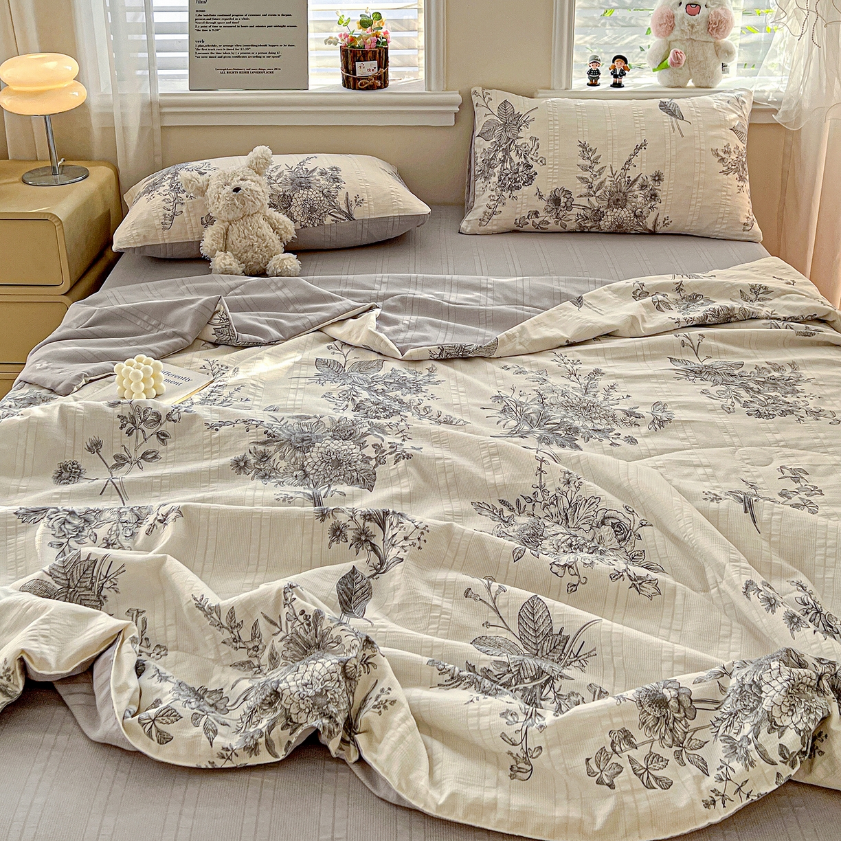 91家纺网 家纺一手货源 找家纺 王朝国际 2026新款A类彩竺棉印花夏被四件套 木兮枝