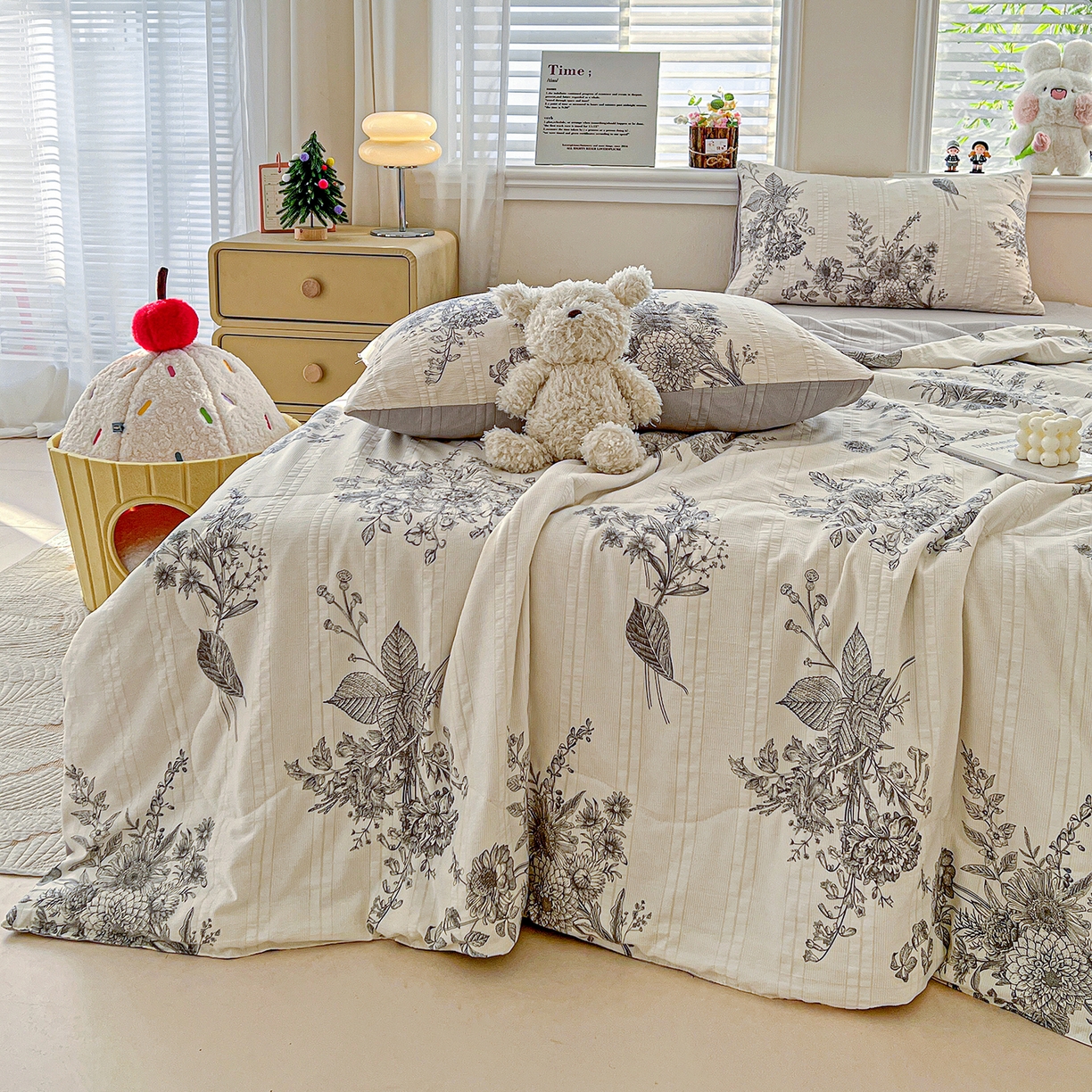 91家纺网 家纺一手货源 找家纺 王朝国际 2026新款A类彩竺棉印花夏被四件套 木兮枝