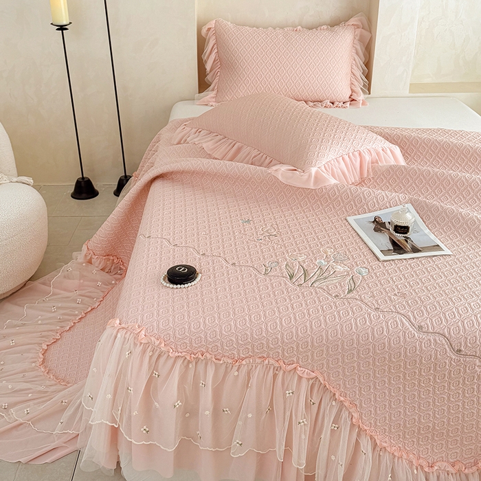 91家纺网 家纺一手货源 找家纺 （总）金绣美居 2026新款PE高分子凉感席冰感床裙款三件套-安然影